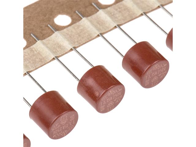 2A TR5 - 370 - Fuses -