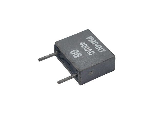 4,7NF 400VACP10 - Capacitors -