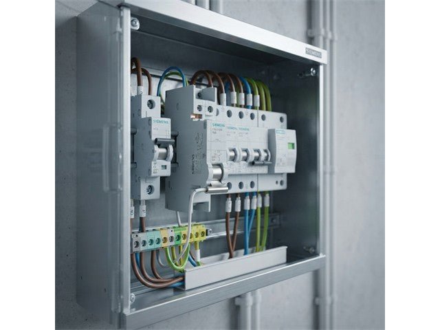 5ST3043 - Circuit Breakers - 4001869187518