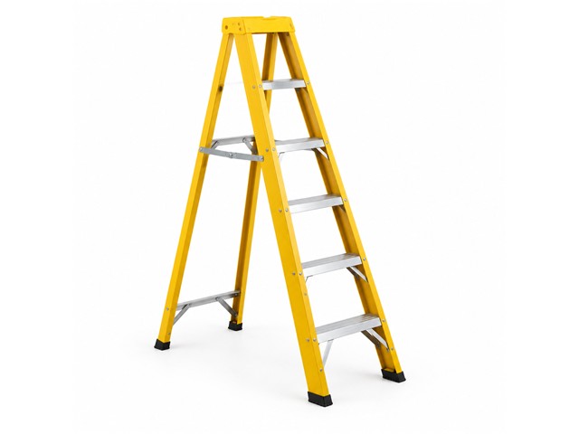 STEP LADDER  F7616