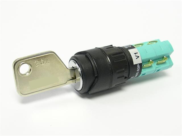 K1800M2SV1 - 65 - Switches -