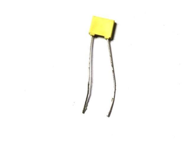 0,12UF 63VP5 - Capacitors -