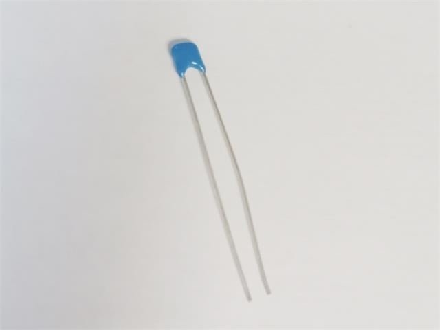 1PF 100V 5MM - Capacitors -
