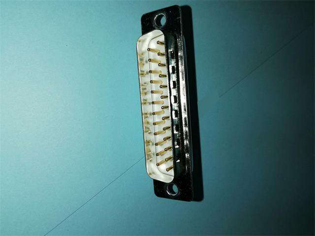 DB25P - Interface Connectors -
