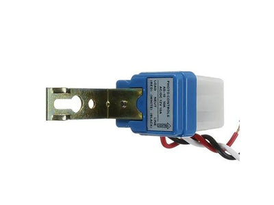 HKD CEM1061 12VDC DAYNIGHT SWITC - Timers / Controllers / Sensors -