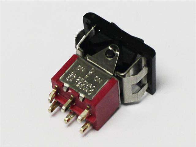 R8018-R12-22-BQ-H - Switches -
