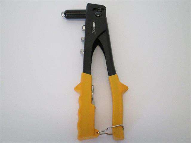 RIVET GUN - Hand Tools -