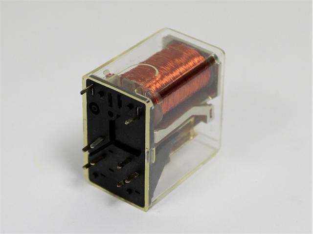 V23154-N0720-F104 - Relays -