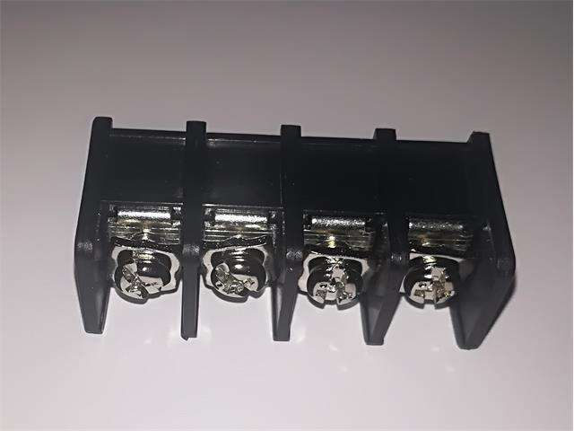 XY855A-4P - Terminals -